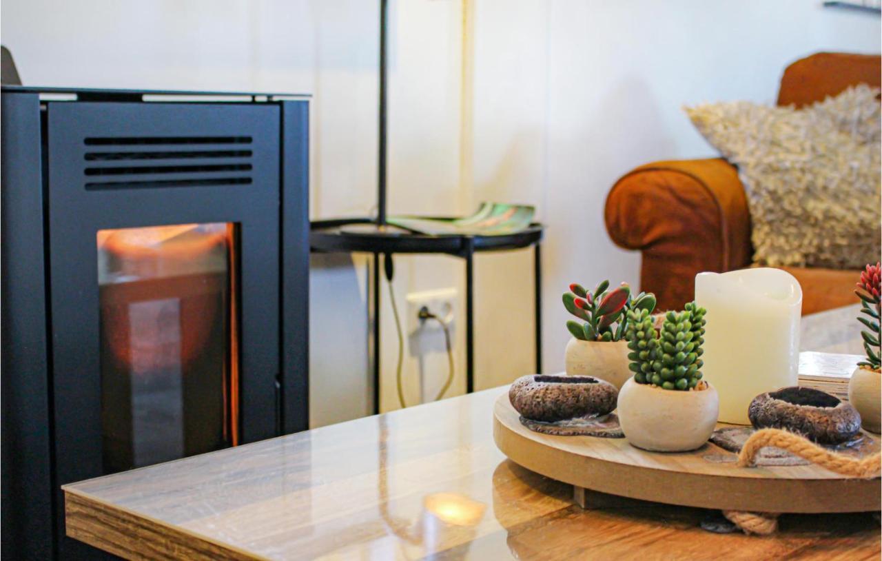 2 Bedroom Awesome Home In Udenhout 外观 照片